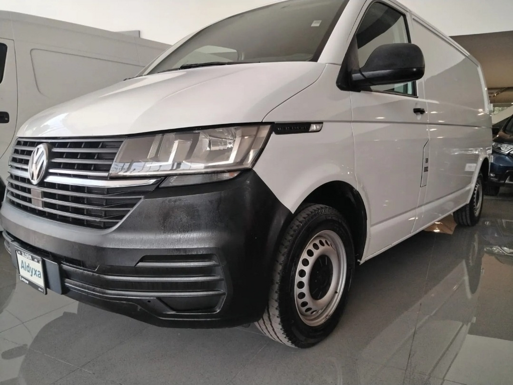 Volkswagen Transporter 2.0 Cargo Van Mt | 2022| 48,000 KM