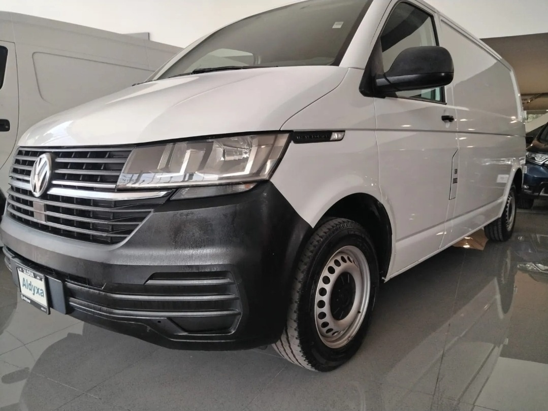 Volkswagen Transporter 2.0 Cargo Van Mt | 2022| 48,000 KM