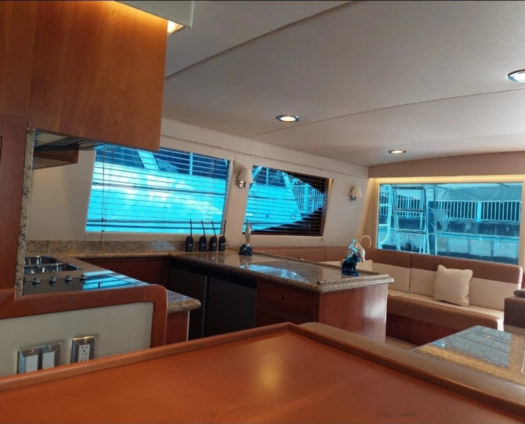 Yate De Pesca Y Placer Hatteras 52 Ft/pies| 1984| 1,600 h
