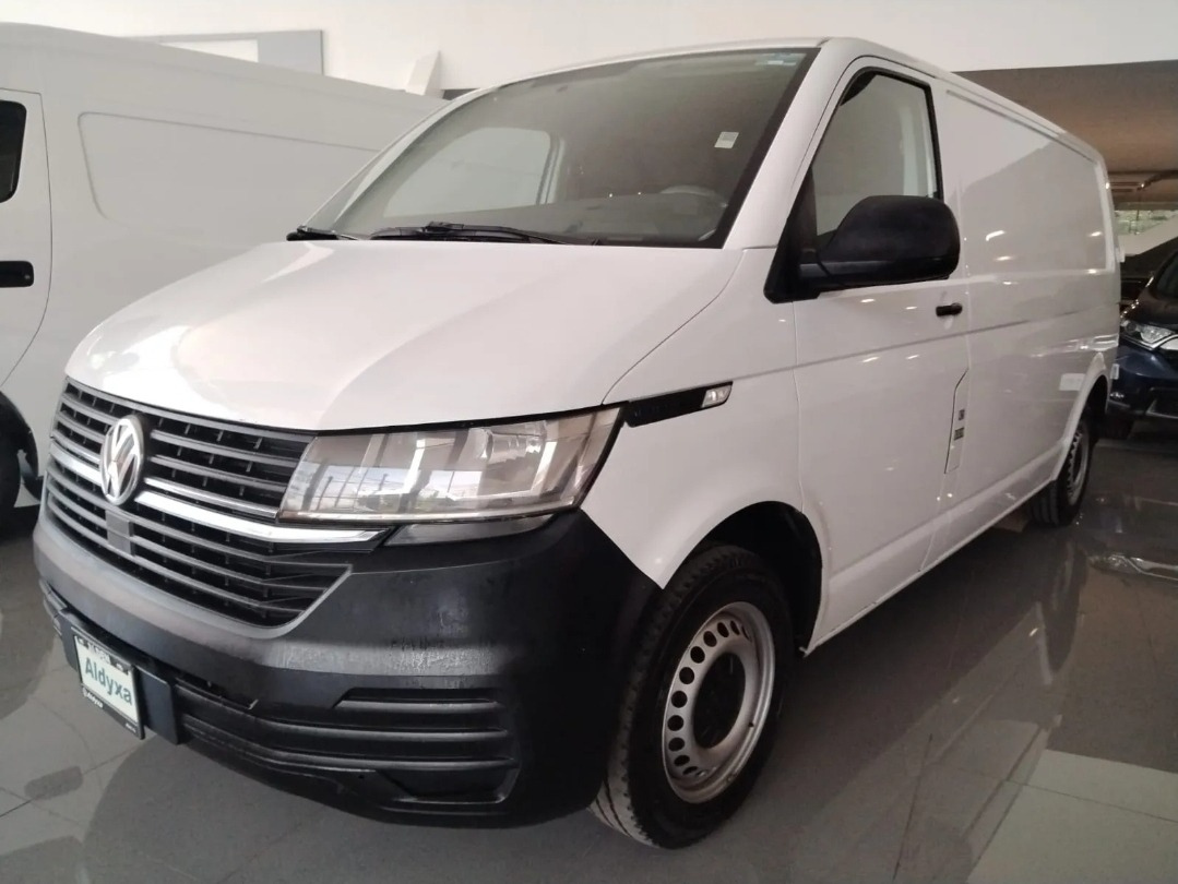 Volkswagen Transporter 2.0 Cargo Van Mt | 2022| 48,000 KM