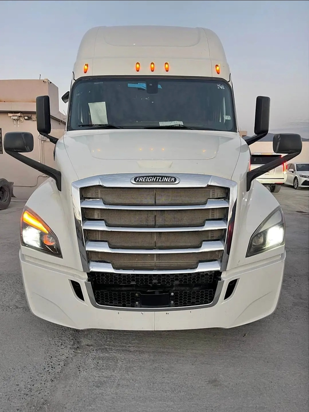 Freightliner cascadia dd15| 2019