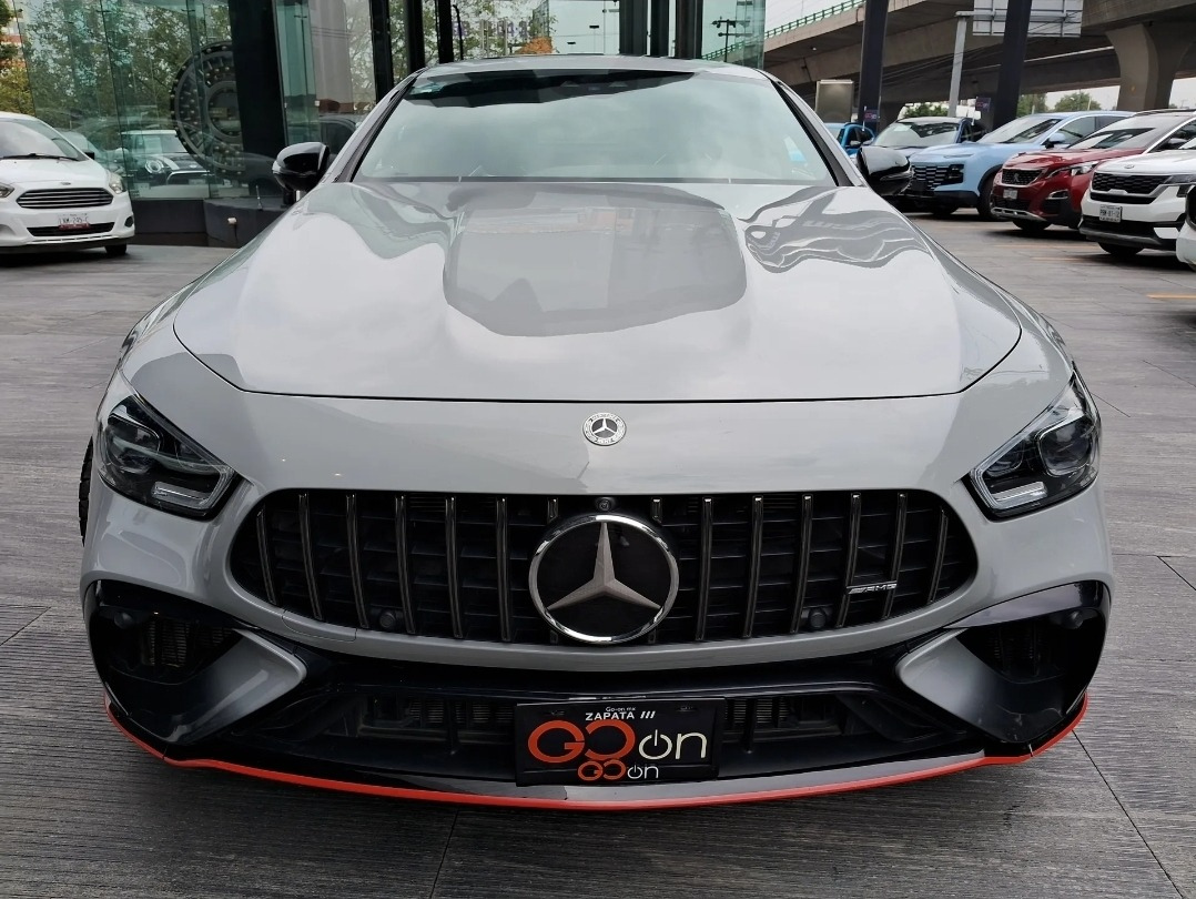 Mercedes-Benz AMG GT 4.0 S At Lujo| 2023| 9,000 KM