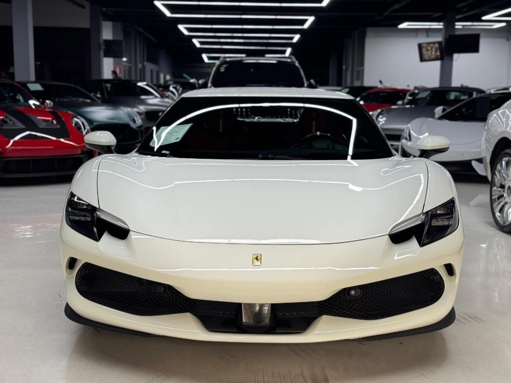 Ferrari 296 Gtb  | 2025| 0KM