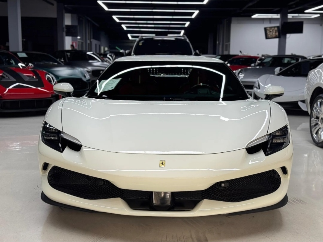 Ferrari 296 Gtb  | 2025| 0KM