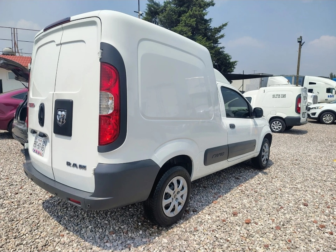 Ram Rapi De Carga camioneta| 2021| 64,000 KM