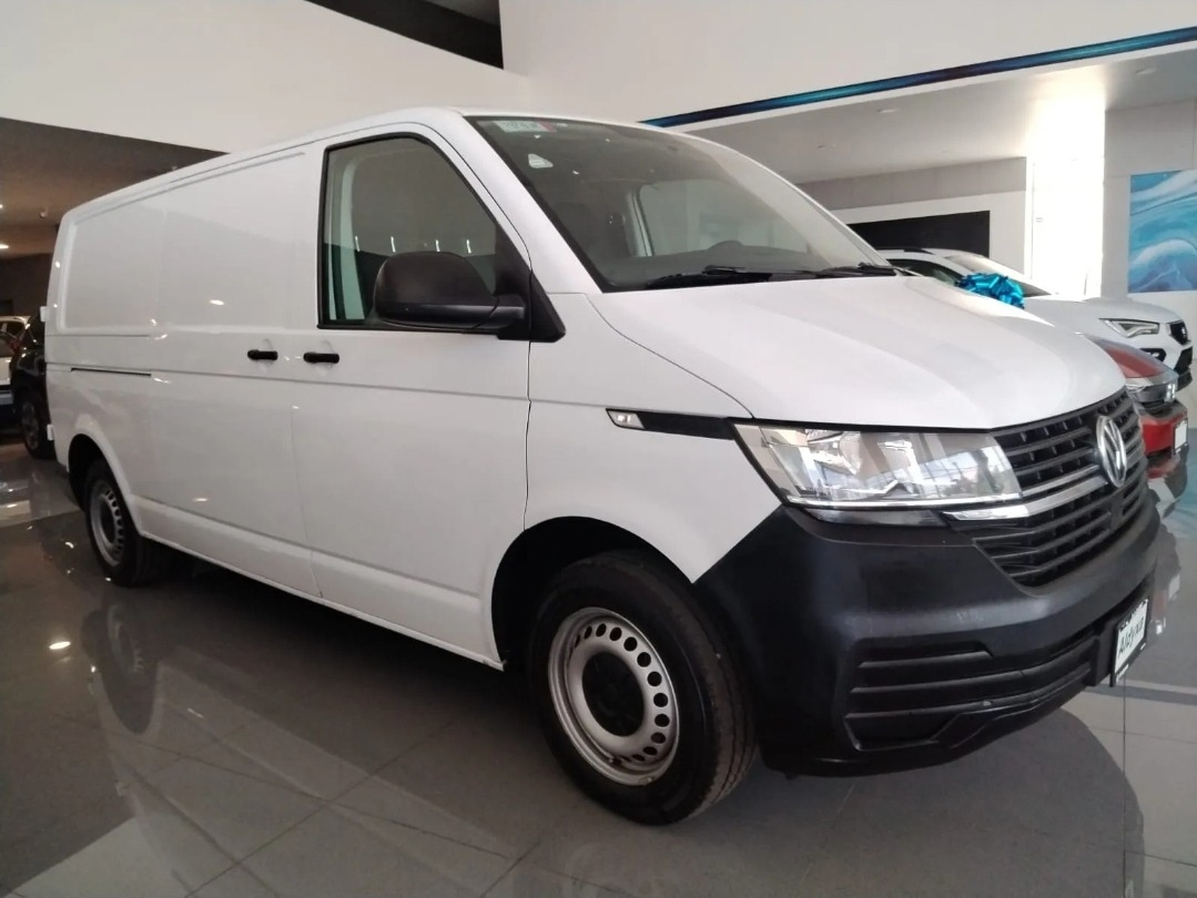 Volkswagen Transporter 2.0 Cargo Van Mt | 2022| 48,000 KM