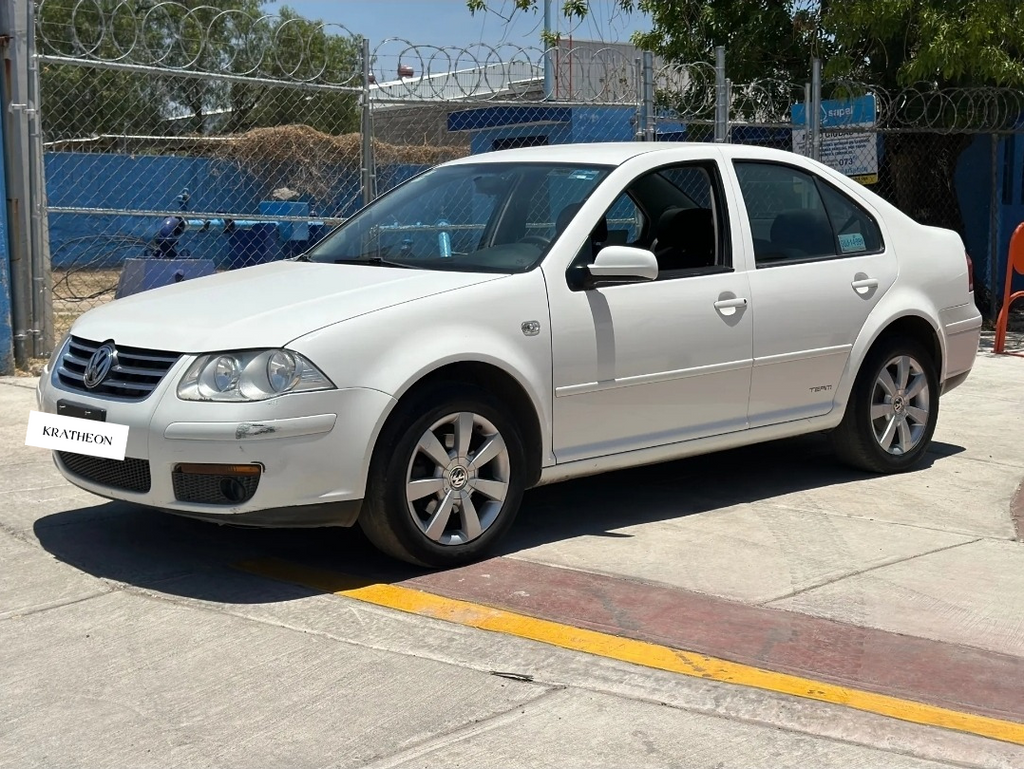 Volkswagen Jetta Clásico 2.0 Gl Team Tiptronic At Usado | 2013| 171,000 KM