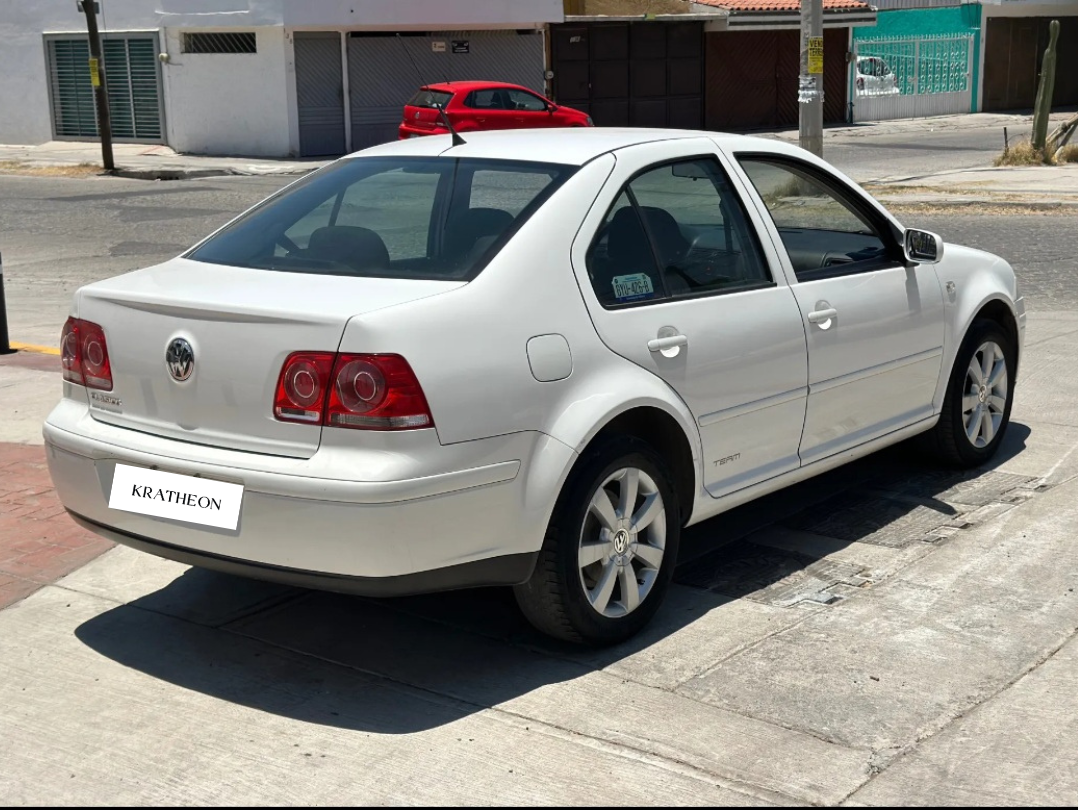 Volkswagen Jetta Clásico 2.0 Gl Team Tiptronic At Usado | 2013| 171,000 KM