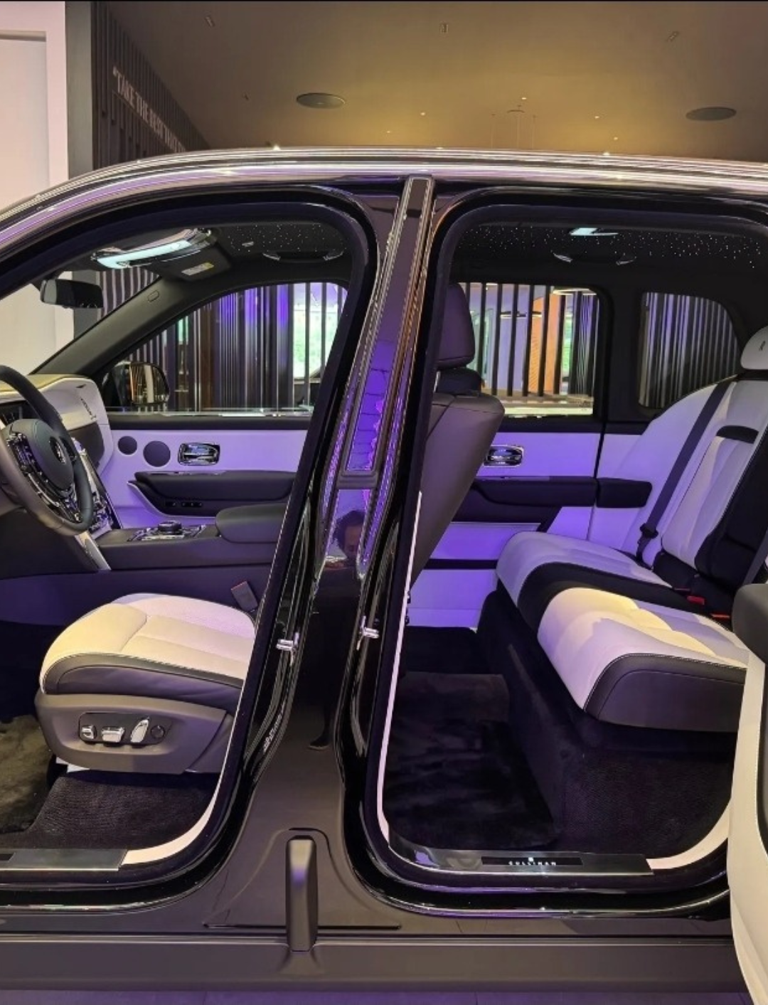 Rolls-royce Cullinan Series I 2024| 1,055 KM