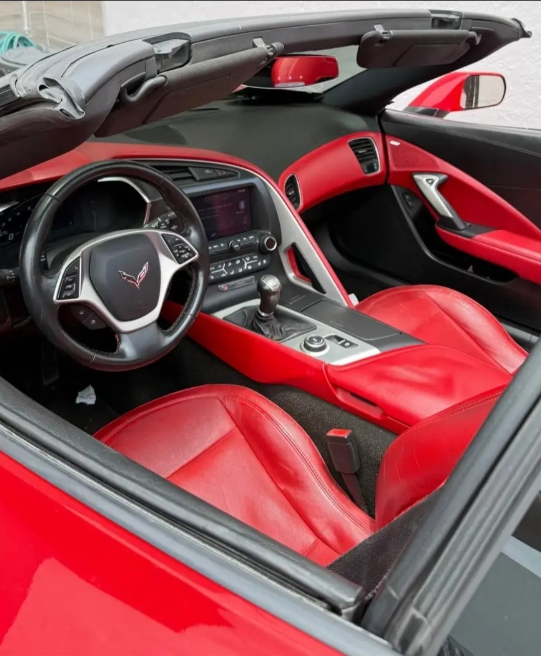 Chevrolet Corvette Americano | 2014| 111,000 KM