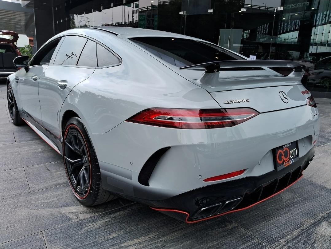 Mercedes-Benz AMG GT 4.0 S At Lujo| 2023| 9,000 KM