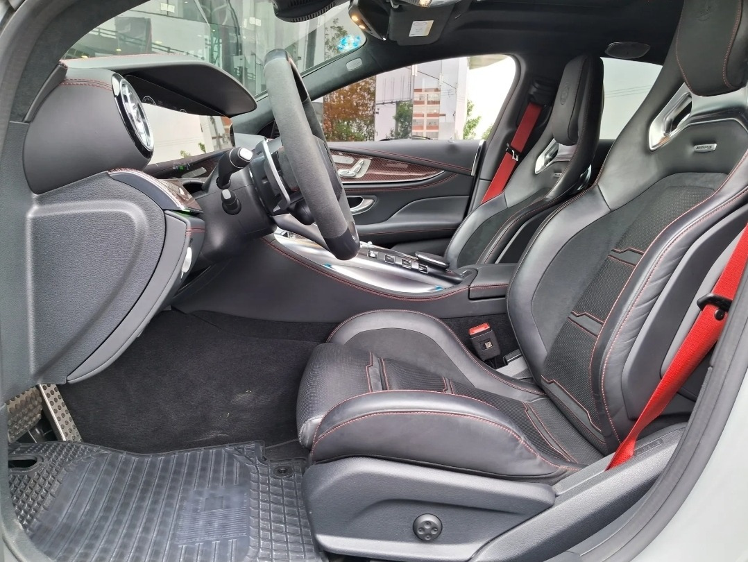 Mercedes-Benz AMG GT 4.0 S At Lujo| 2023| 9,000 KM