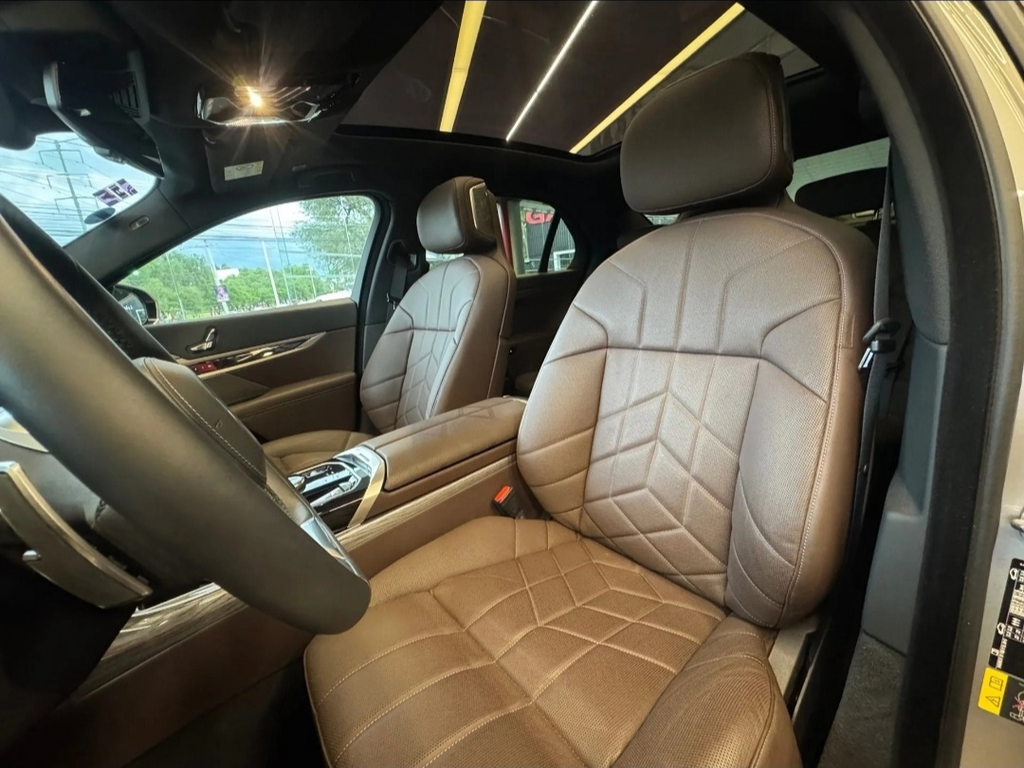BMW Serie 7 3.0 750E Xdrive Hibrido Conectable Lujo| 2025| 3,632 KM