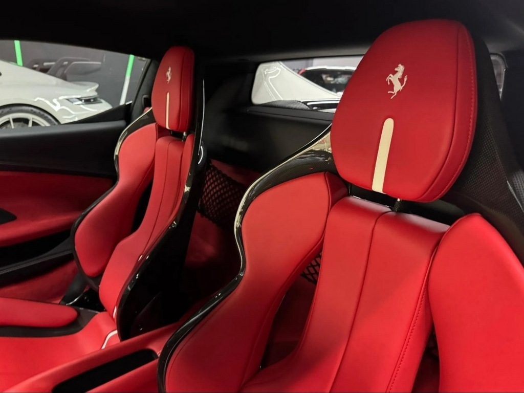 Ferrari 296 Gtb  | 2025| 0KM