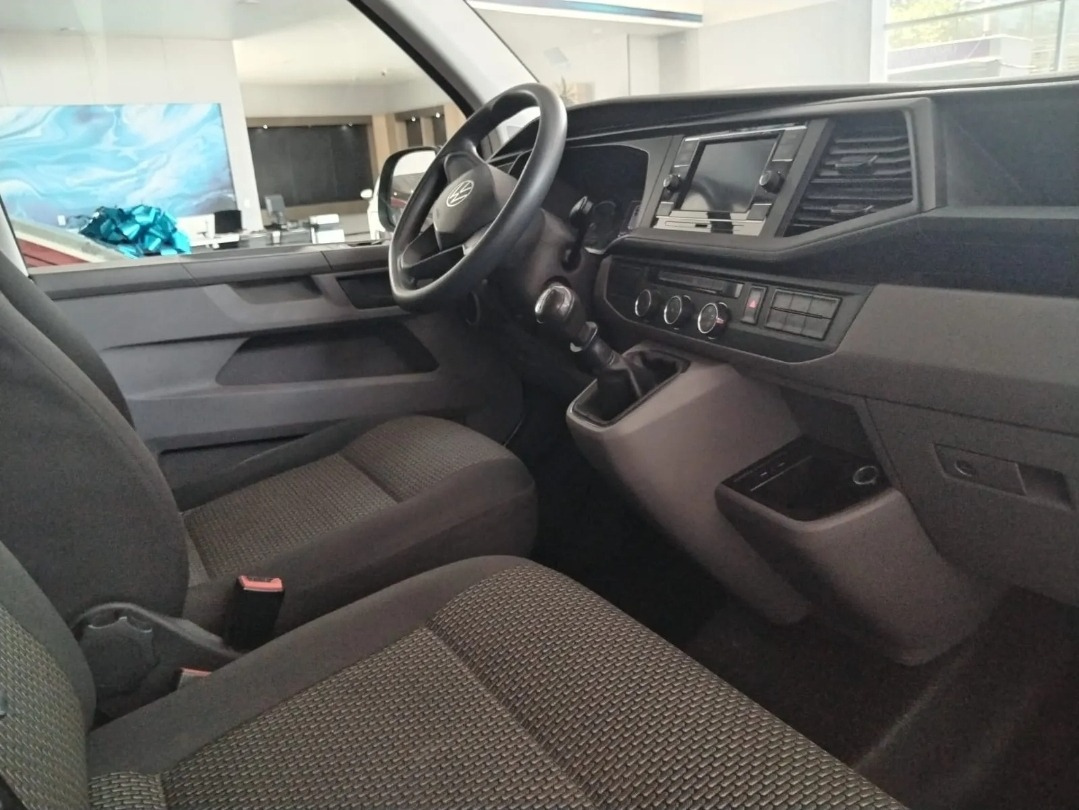 Volkswagen Transporter 2.0 Cargo Van Mt | 2022| 48,000 KM